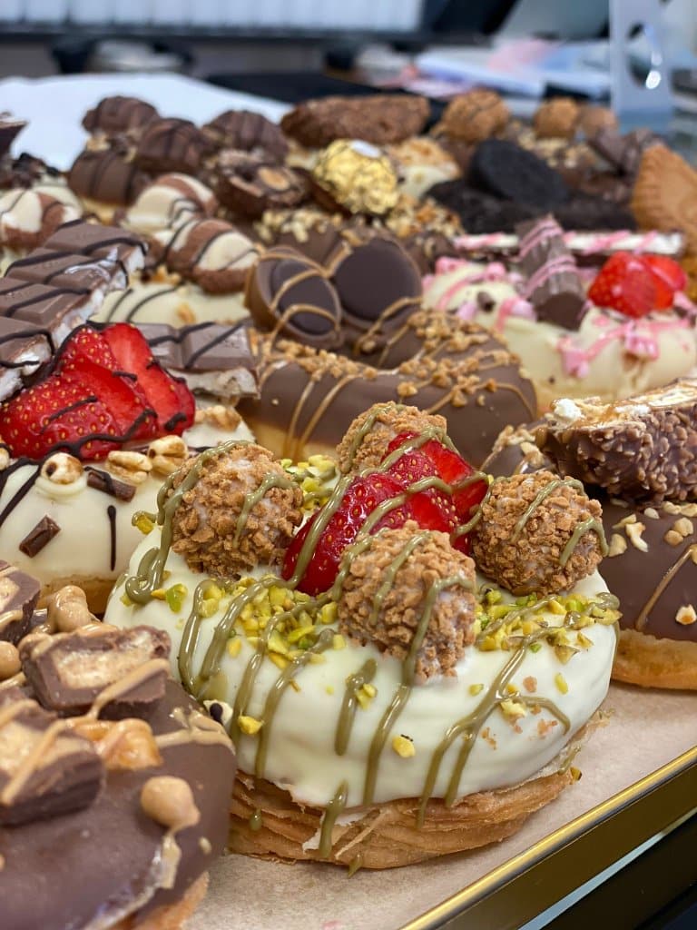Donuts & Cronuts