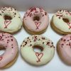 Valentinstag Donuts Himbeerstreusel